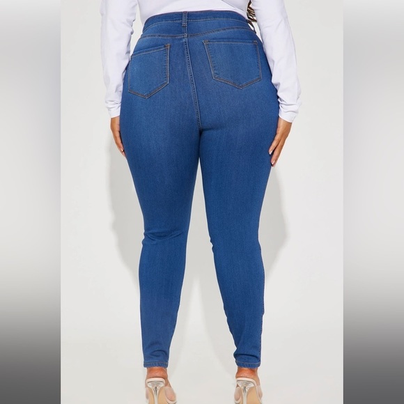 *READ* women’s Fashion High waisted Skinny Jeans-Size 1X - Picture 2 of 4